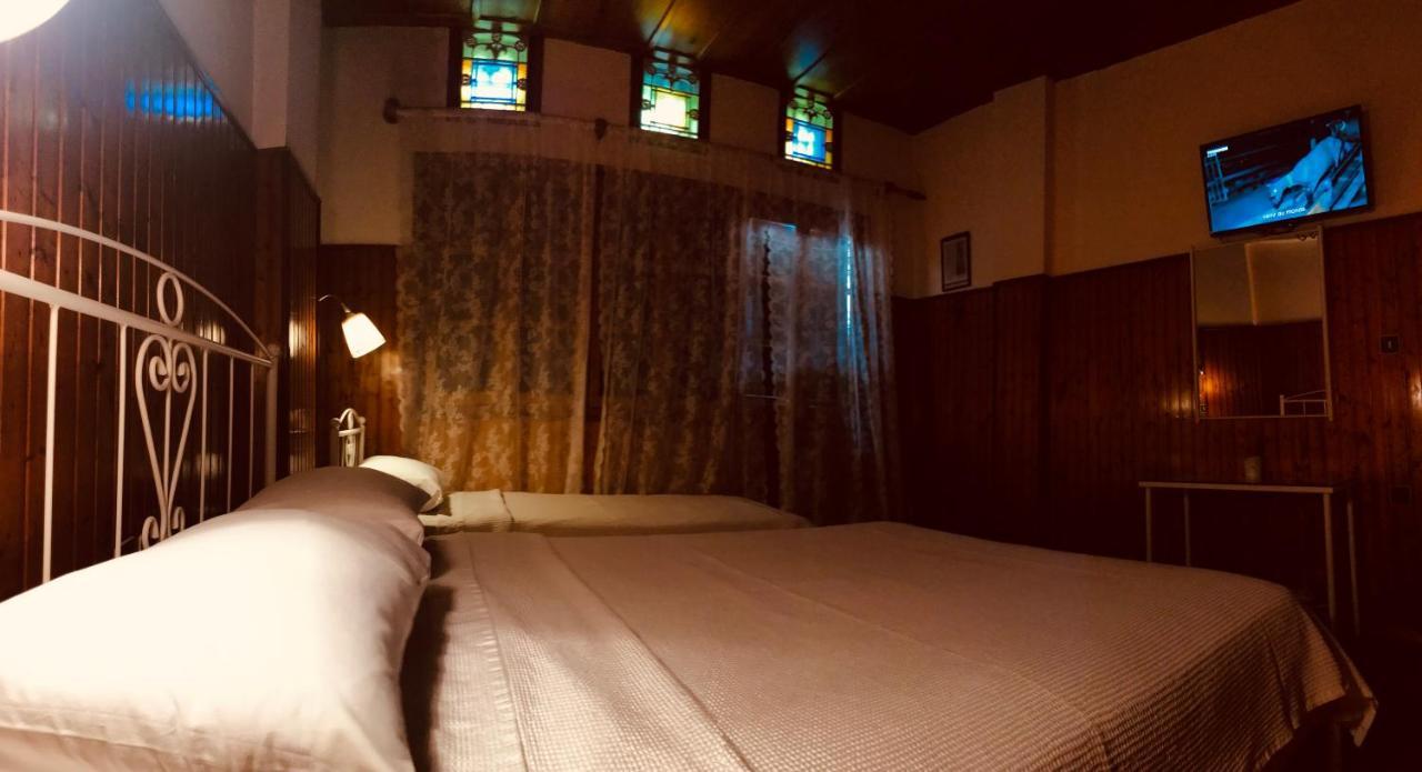9Mouses Chasiotis Guest House Ampelakia Eksteriør bilde